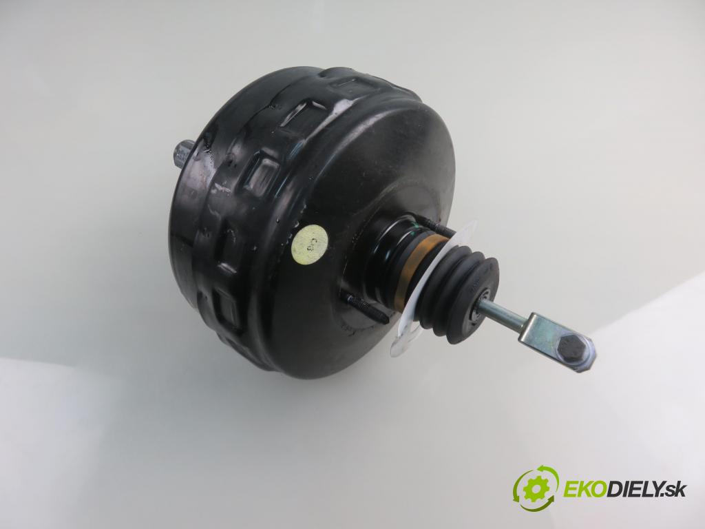 MERCEDES-BENZ KLASA C T-Model (S204) KOMBI 2009 100,00 C 200 CDI (204.207) - OM 646.811 2148,00 Posilovač 2044301130 ; 03774763014 (Servočerpadlá, pumpy riadenia)