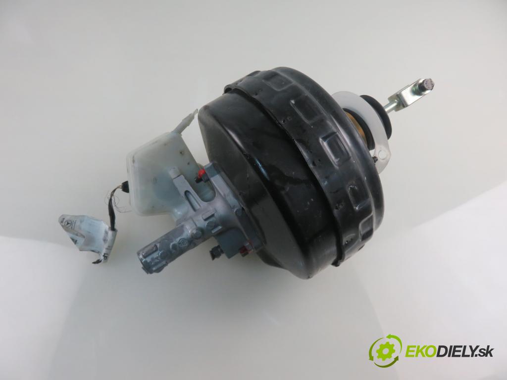 MERCEDES-BENZ KLASA C T-Model (S204) KOMBI 2009 100,00 C 200 CDI (204.207) - OM 646.811 2148,00 Posilovač 2044301130 ; 03774763014 (Servočerpadlá, pumpy riadenia)