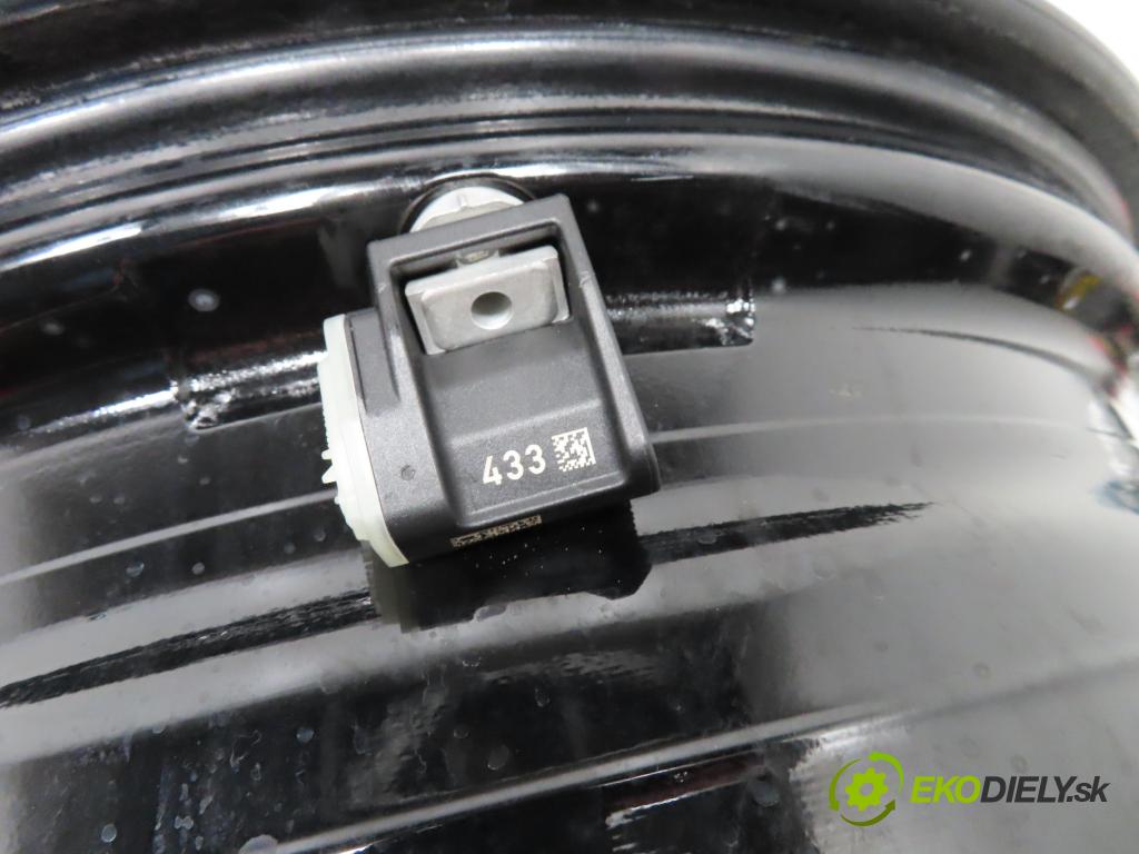 MERCEDES-BENZ 0 disky / disk A2134015300 ; A2134013700