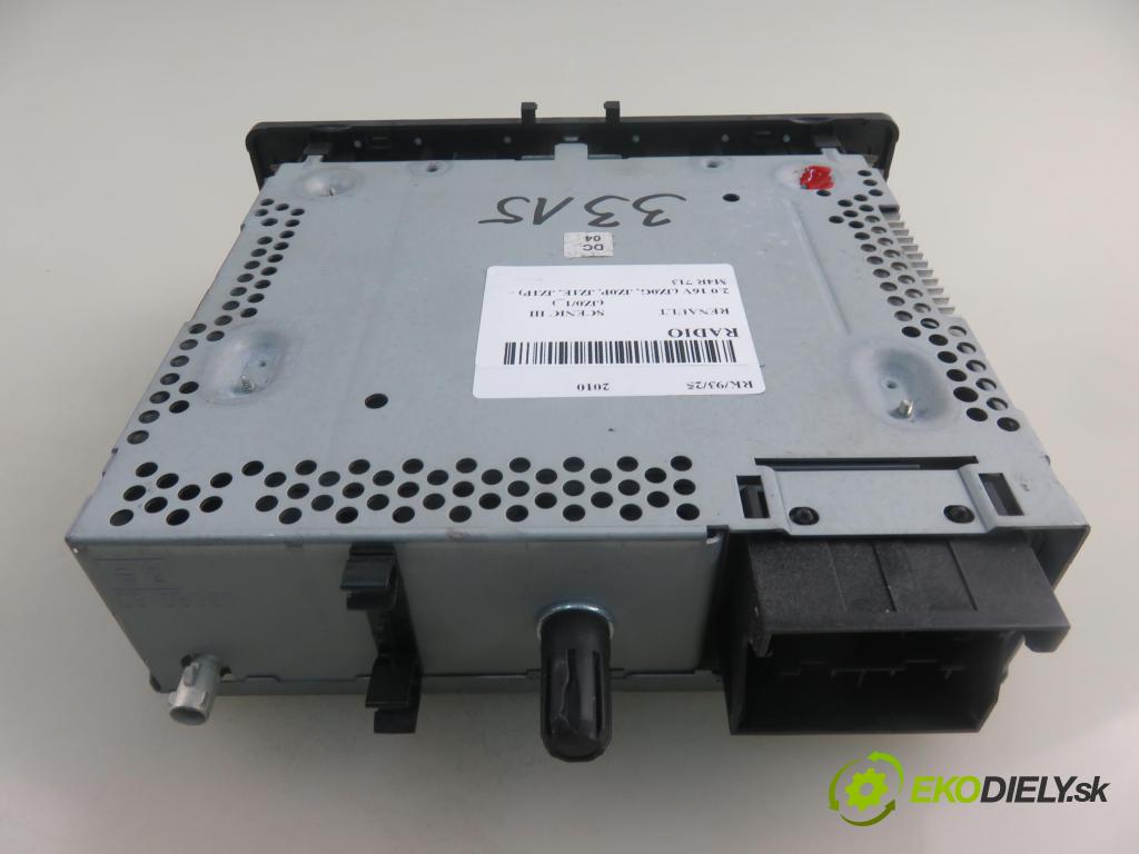 RENAULT SCENIC III (JZ0/1_) MINIVAN 2010 103,00 2.0 16V (JZ0G, JZ0P, JZ1E, JZ1P) - M4R 713 1997,00 RADIO 281150030R