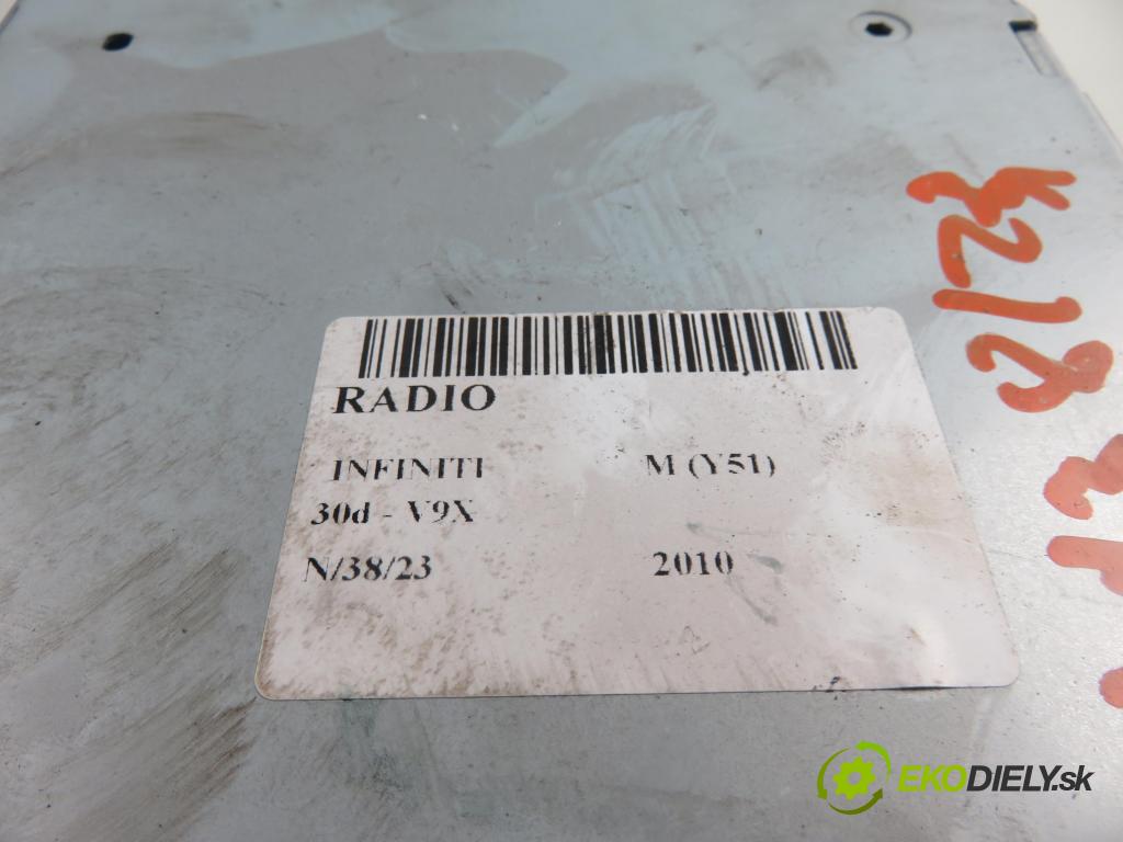 INFINITI M (Y51) SEDAN 2010 175,00 3.0d V6 238 - V9X 2993,00 RADIO CD 259151MF2C