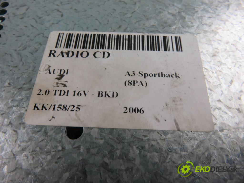 AUDI A3 Sportback (8PA) HB 2006 103,00 2.0 TDI 16V - BKD 1968,00 RADIO CD 8P0035186C