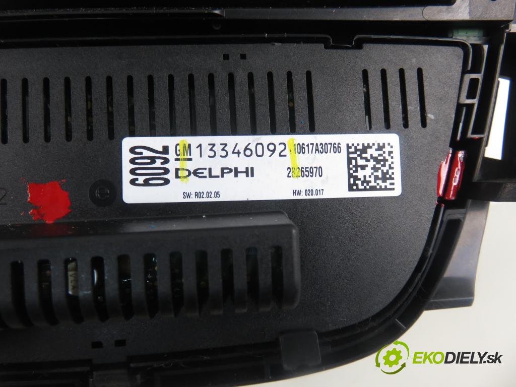 OPEL MERIVA B nadwozie wielkoprzestrzenne (MPV) (S10) MINIVAN 2011 74,00 1.4 - A 14 XER 1398,00 Panel kúrenia KLIMATRONIK 13346041 ; 13346092