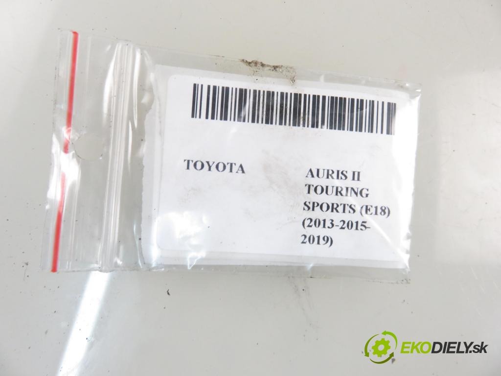 TOYOTA AURIS TOURING SPORTS (_E18_) KOMBI 2013 97,00 1.6 Valvematic 132 - 1ZR-FAE 1598,00 Lišta vstrekovacia LPG 67R016407