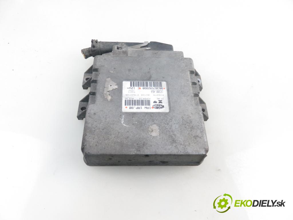 PEUGEOT 206 liftback (2A/C) HB 1999 44,00 1.1 60 - HFZ 1124,00 Riadiaca jednotka Motor 9636726980 ; IAW1AP80