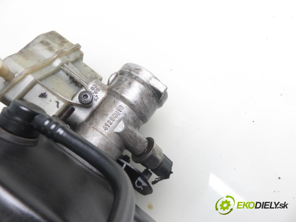 RENAULT ESPACE IV (JK0/1_) MINIVAN 2003 110,00 2.2 dCi (JK0H) 150 - G9T 742 2188,00 Posilovač 8200076082B ; 03786916024 (Servočerpadlá, pumpy riadenia)