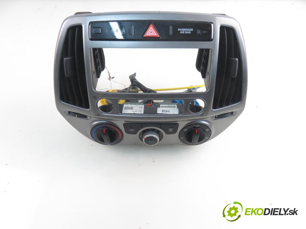HYUNDAI i20 (PB, PBT) HB 2012 63,00 1.2 - G4LA 1248,00 Panel kúrenia KLIMATIZACE: 972504P540