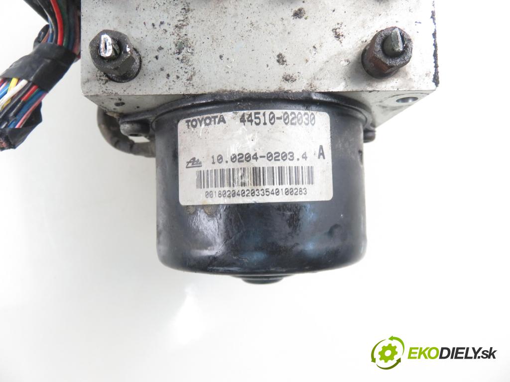 TOYOTA COROLLA Liftback (_E11_) LIFTBACK 2001 63,00 1.4 (EE111_) - 4E-FE 1332,00 Pumpa ABS 8954102020 ; 5WK8470 ; 10094919013 (Pumpy ABS)