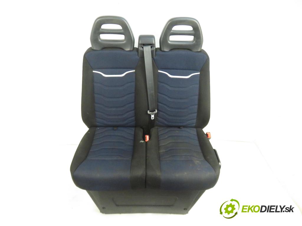 IVECO DAILY VI Furgon FURGON 2020 100,00 3.0 NaturalPower 136 - F1CFA401C 2998,00 Sedadlo CESTUJÚCI/PP