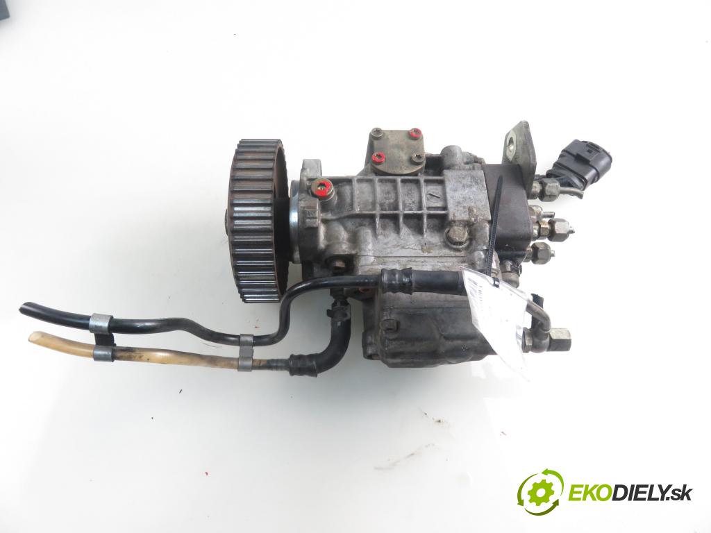 VW BORA (1J2) SEDAN 2000 66,00 1.9 TDI 90 - ALH 1896,00 Pumpa vstrekovacia 038130107D ; 0460404977 (Vstrekovacie čerpadlá)