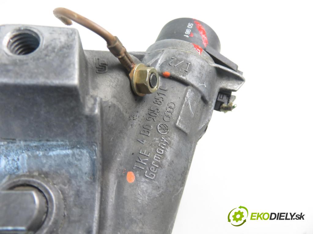 VW GOLF IV (1J1) HB 1999 81,00 1.9 TDI - AHF 1896,00 spinačka 4B0905851C (Spínacie skrinky a kľúče)