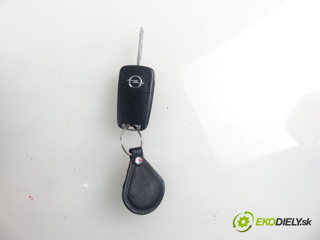 OPEL MERIVA B nadwozie wielkoprzestrzenne (MPV) (S10) MINIVAN 2011 74,00 1.4 - A 14 XER 1398,00 spinačka 13363600 (Spínacia skrinka a kľúč)