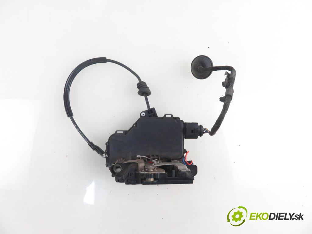 VW GOLF IV (1J1) HB 2000 66,00 1.9 TDI 90 - ALH 1896,00 zámok PPE