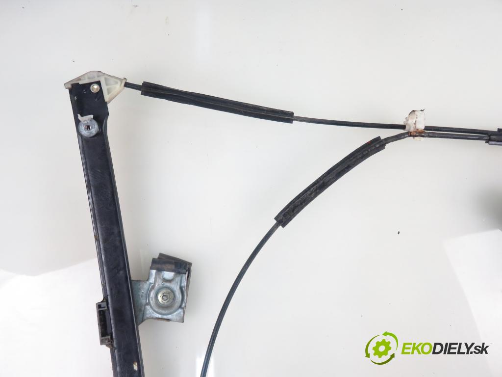 VW POLO (6N2) HB 2001 55,00 1.4 TDI - AMF 1422,00 mechanismus oken 3D 6N3959801D