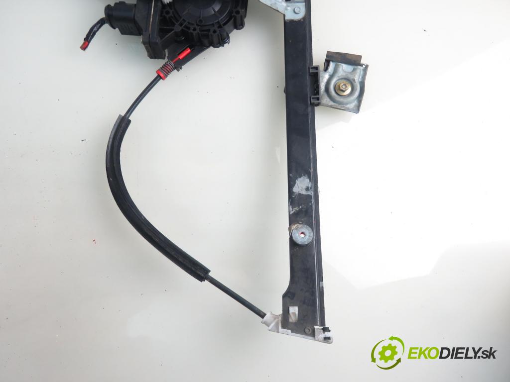 VW POLO (6N2) HB 2001 55,00 1.4 TDI - AMF 1422,00 mechanismus oken 3D 6N3959801D