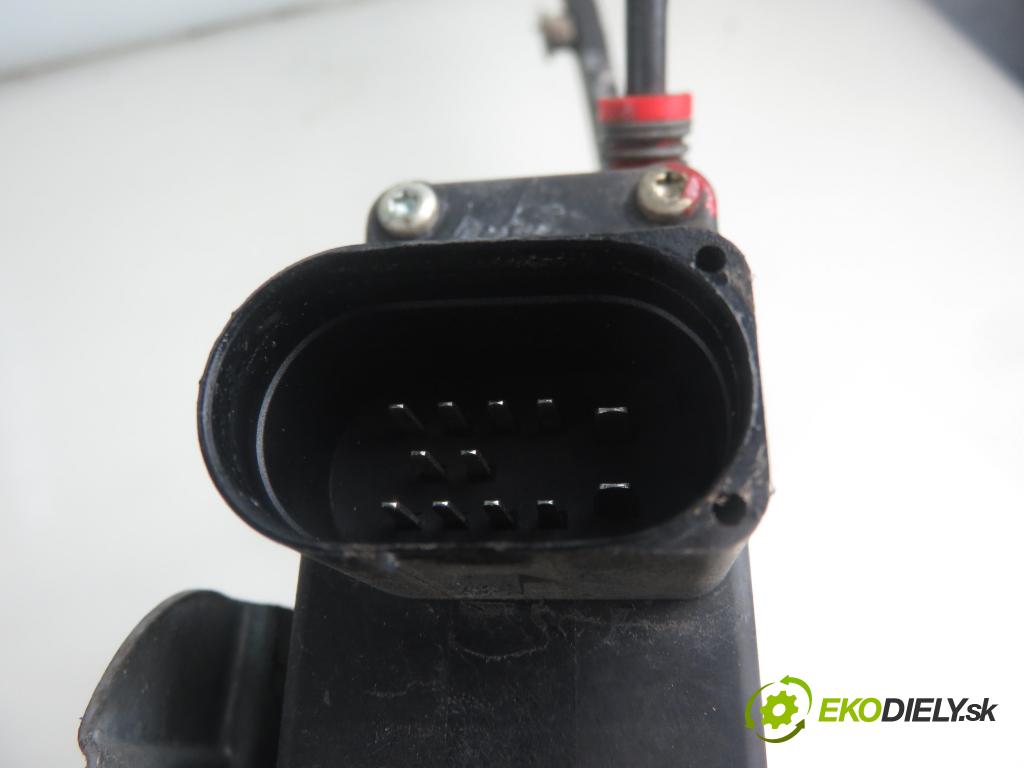 VW POLO (6N2) HB 2001 55,00 1.4 TDI - AMF 1422,00 mechanismus oken 3D 6N3959801D