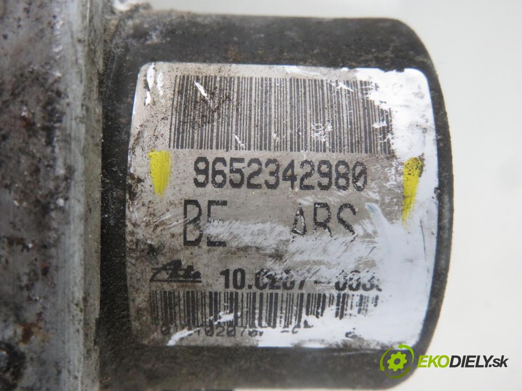 PEUGEOT 206 liftback (2A/C) HB 2004 50,00 1.4 HDi 8V 70 - 8HX 1398,00 Pumpa ABS 10097011143 ; 5WK84108 ; 9652342980 (Pumpy ABS)