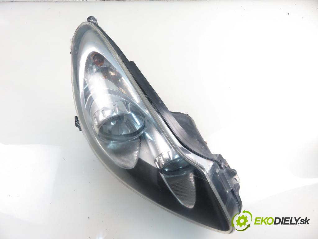 OPEL CORSA D (S07) HB 2010 70,00 1.3 CDTI - A 13 DTE 1248,00 světlo PP 13186382