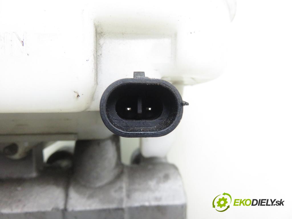 IVECO DAILY VI Furgon FURGON 2020 100,00 3.0 NaturalPower 136 - F1CFA401C 2998,00 Posilovač 0204051883 ; 504269884 (Servočerpadlá, pumpy riadenia)