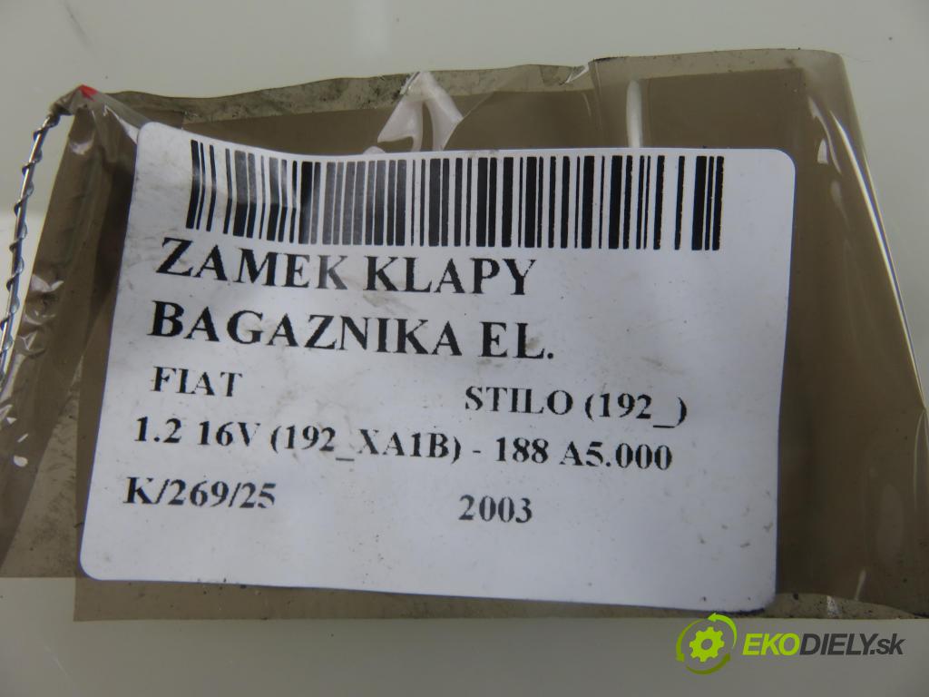 FIAT STILO (192_) HB 2003 59,00 1.2 16V 80 - 188 A5.000 1242,00 zámok dveří kufr EL.