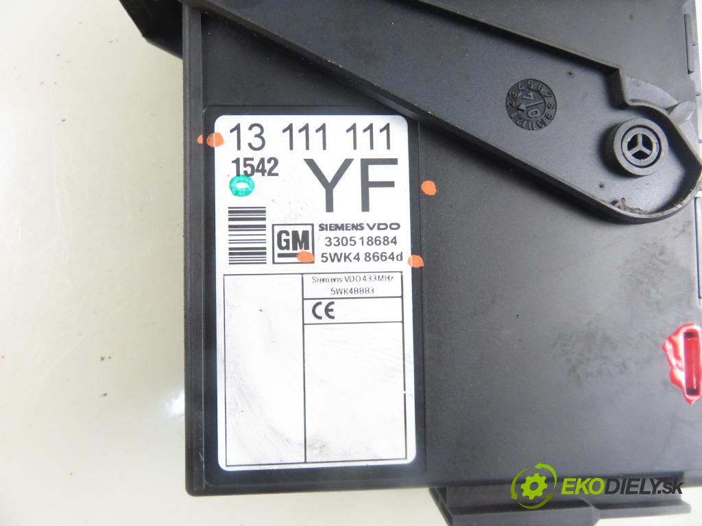 OPEL CORSA C (X01) HB 2004 51,00 1.3 CDTI - Z 13 DT 1248,00 MODUL BSI 13111111YF ; 5WK48664D