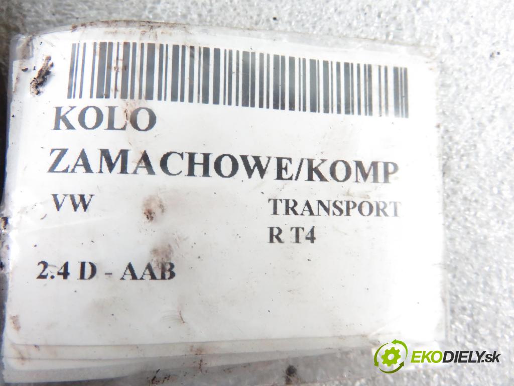 VW TRANSPORTER IV Autobus (70XB, 70XC, 7DB, 7DW, 7DK) BUS 1994 57,00 2.4 D 78 2370,00 Koleso zotrvačník 30282231131 ; 30282231131 ; 074105273D