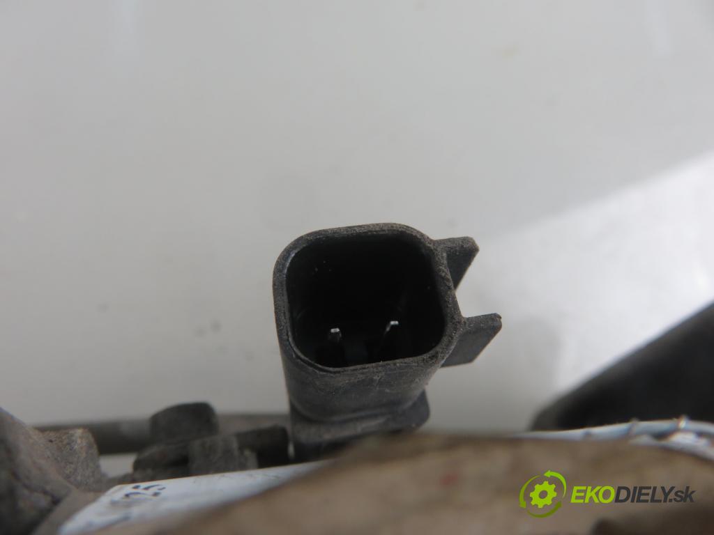 FORD S-MAX II (CJ, WA6) MINIVAN 2016 132,00 2.0 TDCi 180 - T8CJ 1997,00 KOMPRESOR: klimatizácie DG9H19D629FF (Kompresory klimatizácie)