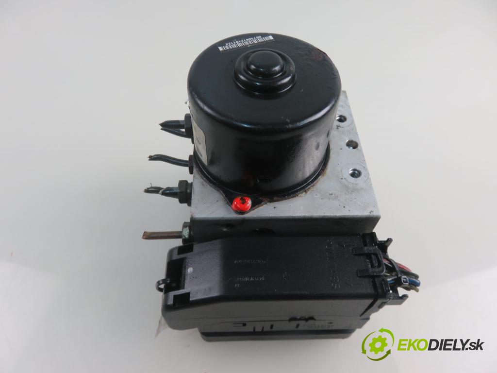FORD FOCUS (DAW, DBW) HB 2001 85,00 1.8 TDCi - F9DA 1753,00 pumpa ABS 10092501103 ; 5WK84031 ; 2M512M110EB (Pumpy brzdové)