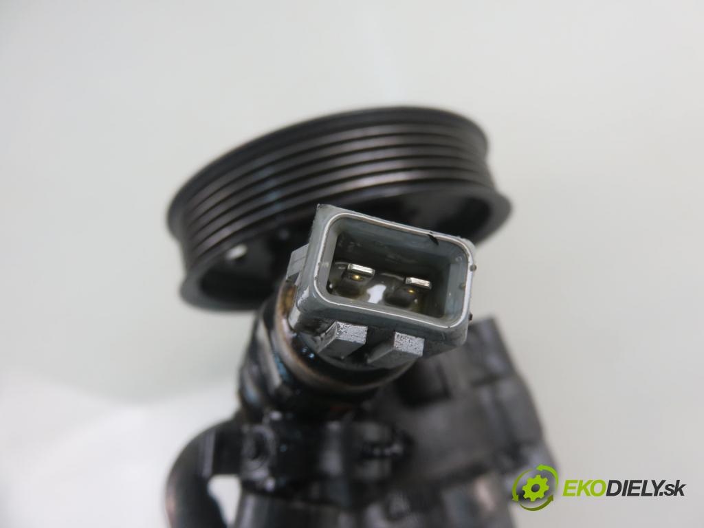 VW GOLF IV (1J1) HB 1998 74,00 1.6 - AKL 1595,00 Pumpa servočerpadlo 1J0422154B (Servočerpadlá, pumpy riadenia)