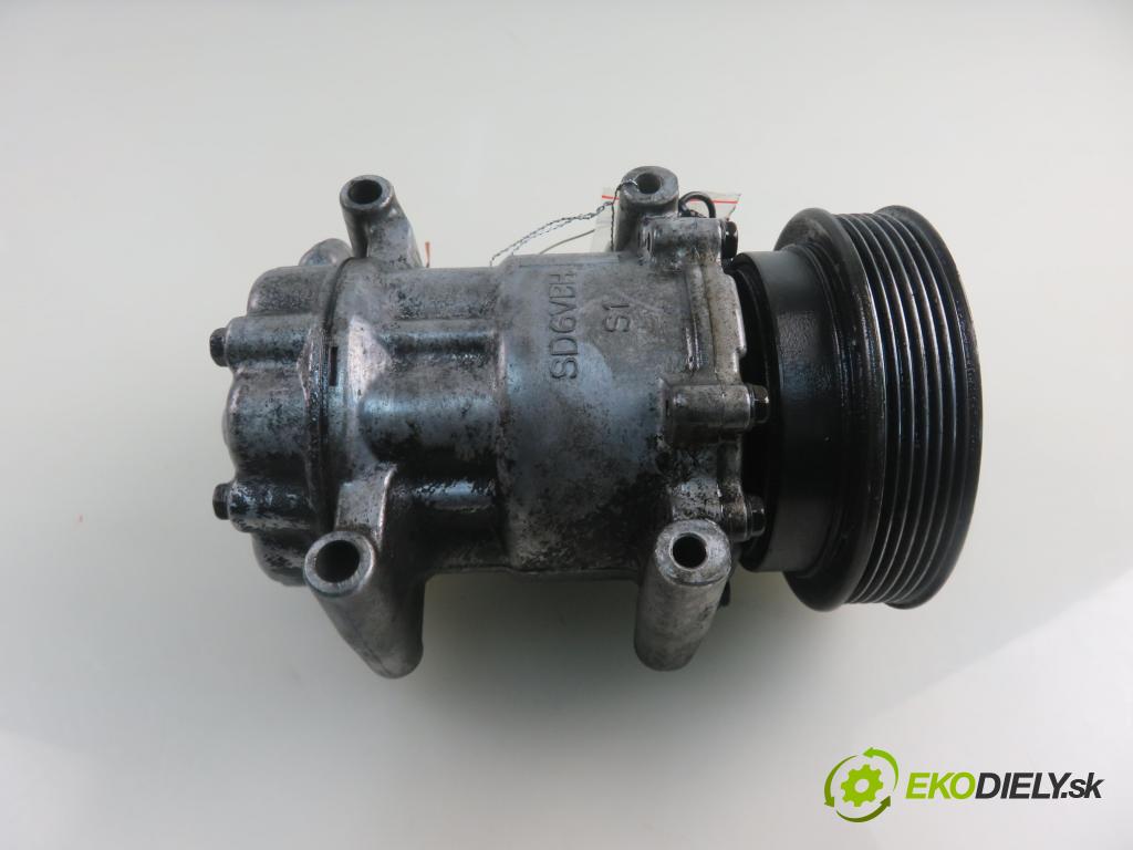 RENAULT THALIA I (LB0/1/2_) SEDAN 2002 55,00 1.4 - K7J 700 1390,00 KOMPRESOR: klimatizácie 8200315744 (Kompresory klimatizácie)