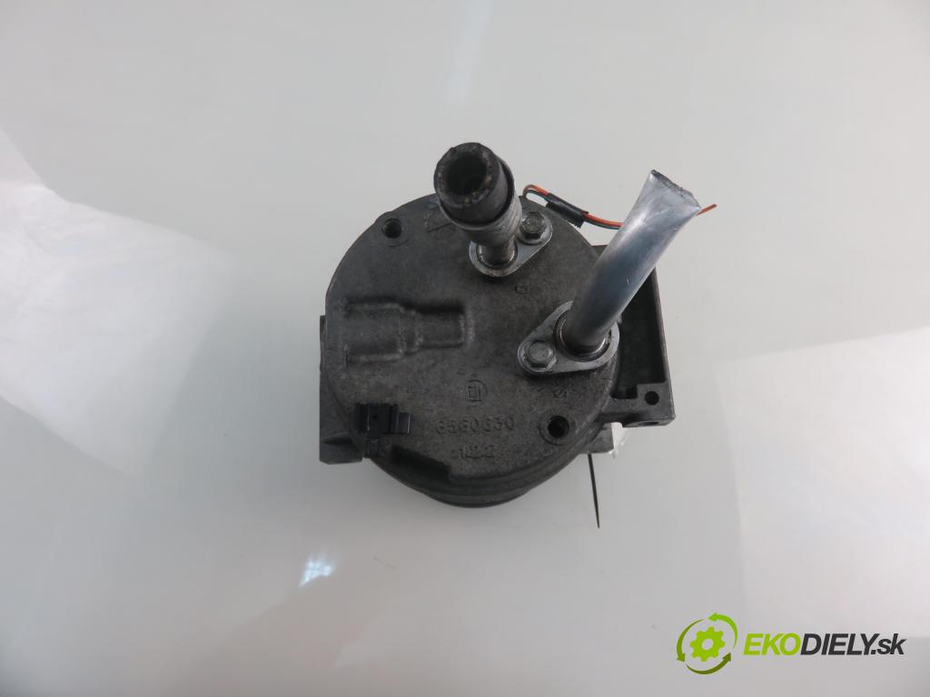 RENAULT MEGANE I (BA0/1_) HB 2002 79,00 1.6 16V 107 - K4M 700 1598,00 KOMPRESOR: klimatizace 1135289 ; 7700103536 (Kompresor klimatizace)