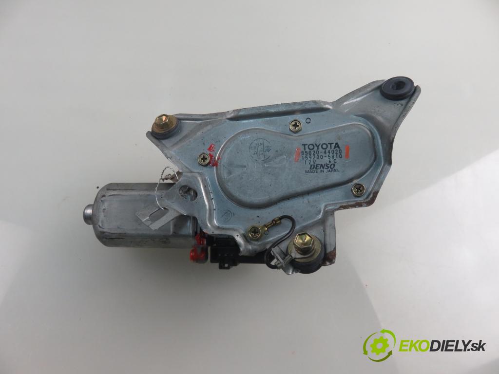 TOYOTA AVENSIS VERSO (_M2_) MINIVAN 2002 85,00 2.0 D (CLM20_) - 1CD-FTV 1995,00 motorek stěrače ZADNÍ: 8502044020 ; 1592005810