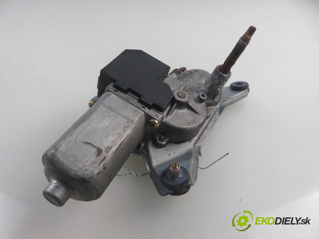 TOYOTA AVENSIS VERSO (_M2_) MINIVAN 2002 85,00 2.0 D (CLM20_) - 1CD-FTV 1995,00 motorek stěrače ZADNÍ: 8502044020 ; 1592005810