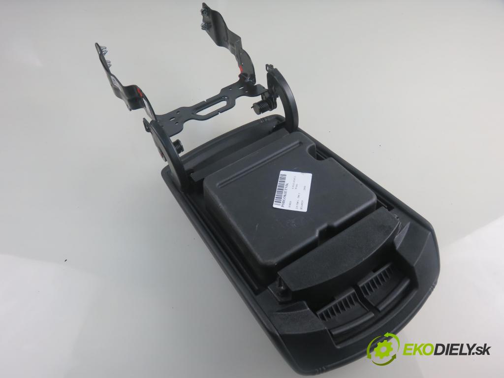 FORD S-MAX II (CJ, WA6) MINIVAN 2016 132,00 2.0 TDCi 180 - T8CJ 1997,00 Lakťová opierka EM2BR045C7