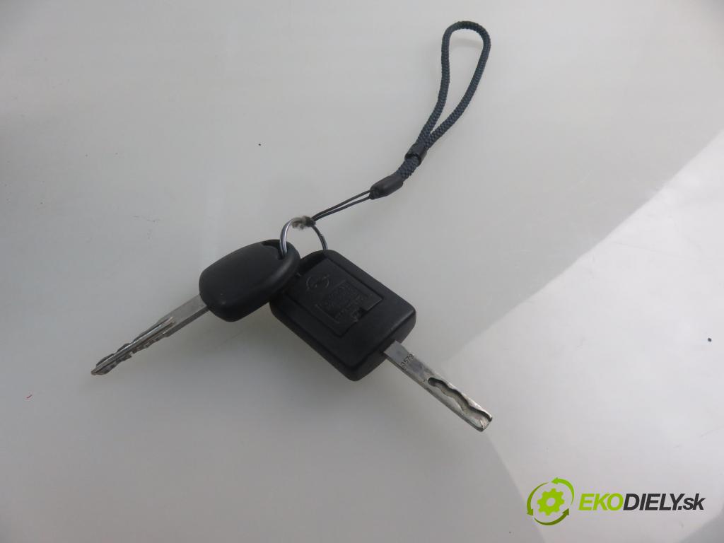 OPEL CORSA C (X01) HB 2004 51,00 1.3 CDTI - Z 13 DT 1248,00 spinačka 24413106 ; 13144390 ; 5WK47631 (Spínacie skrinky a kľúče)
