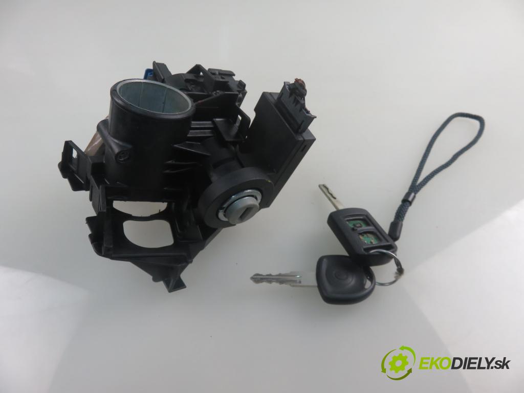 OPEL CORSA C (X01) HB 2004 51,00 1.3 CDTI - Z 13 DT 1248,00 spinačka 24413106 ; 13144390 ; 5WK47631 (Spínacie skrinky a kľúče)