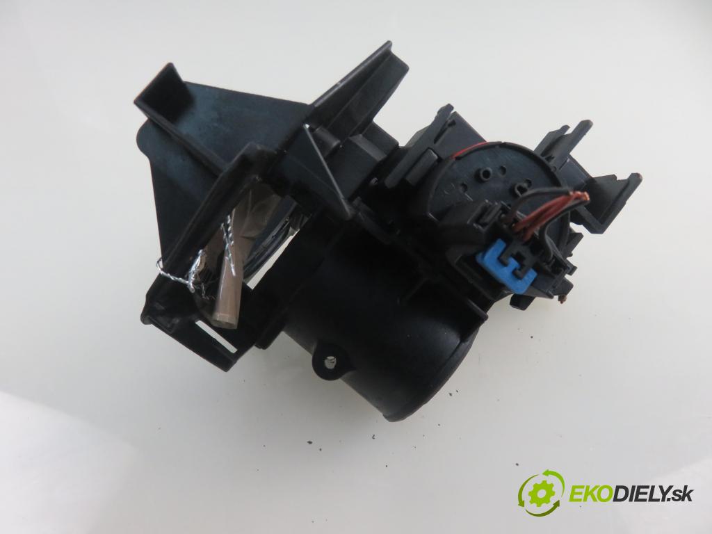 OPEL CORSA C (X01) HB 2004 51,00 1.3 CDTI - Z 13 DT 1248,00 spinačka 24413106 ; 13144390 ; 5WK47631 (Spínacie skrinky a kľúče)