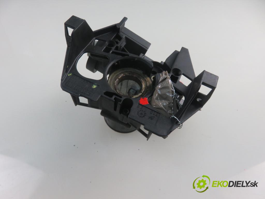 OPEL CORSA C (X01) HB 2004 51,00 1.3 CDTI - Z 13 DT 1248,00 spinačka 24413106 ; 13144390 ; 5WK47631 (Spínacie skrinky a kľúče)