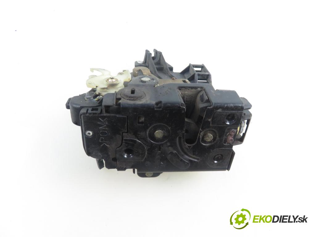 VW GOLF IV (1J1) HB 2003 55,00 1.4 16V 75 - AKQ 1390,00 zámok LTE