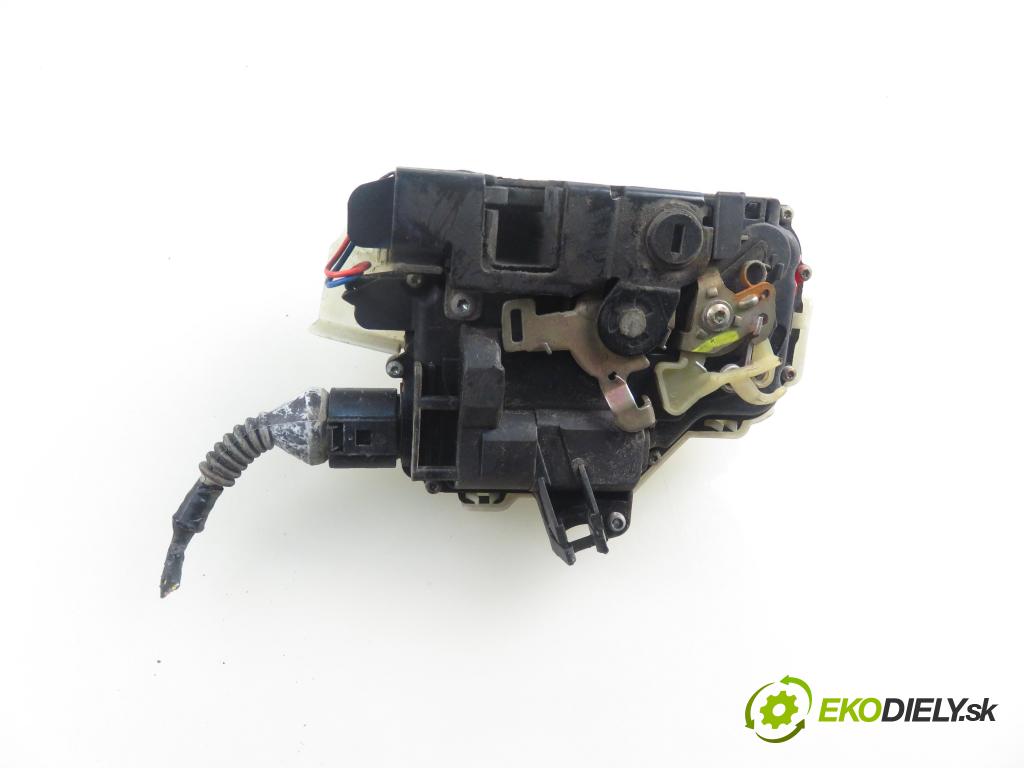VW PASSAT B5 Variant (3B5) KOMBI 2000 66,00 1.9 TDI - AHH 1896,00 zámok LTE