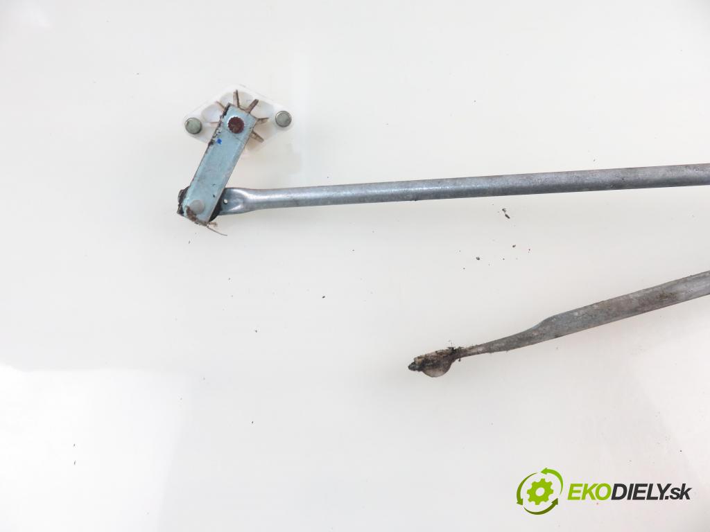 SUBARU JUSTY III (G3X) HB 2004 69,00 1.3 AWD 94 - M13A 1328,00 Mechanizmus stieračov predný  (Motorčeky stieračov predné)