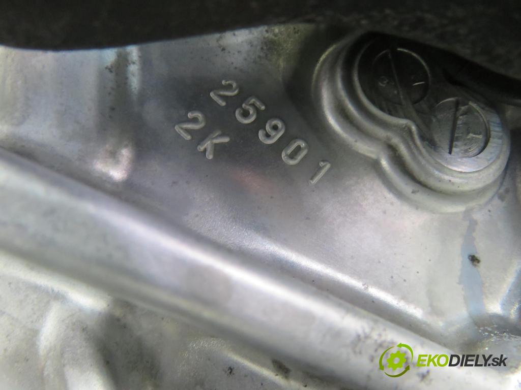 TOYOTA AVENSIS sedan (_T27_) SEDAN 2016 105,00 2.0 D-4D (WWT271_) - 2WW 1995,00 Prevodovka MANUALNA EA65