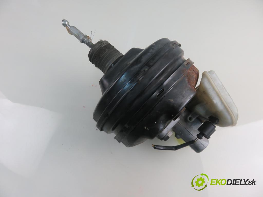 AUDI A6 Avant (4F5, C6) KOMBI 2005 171,00 3.0 TDI quattro - ASB 2967,00 Posilovač 4F0612105G (Servočerpadlá, pumpy riadenia)