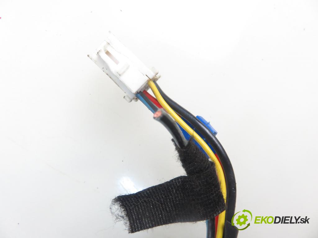 FORD ESCORT VI kаbriolet (ALL) CABRIO 1996 55,00 1.4 8V 75 - F4B 1392,00 spinačka  (Spínacie skrinky a kľúče)