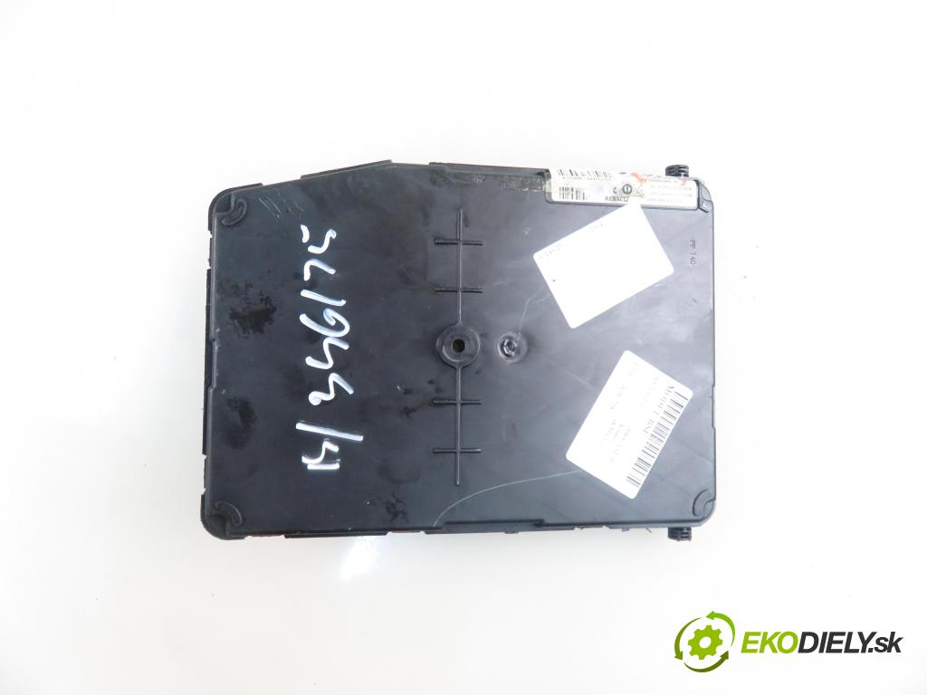 RENAULT MEGANE II Kombi (KM0/1_) KOMBI 2004 0,00 1.5 dCi - K9K 728 1461,00 MODUL BSI 8200309691 ; S118400320D