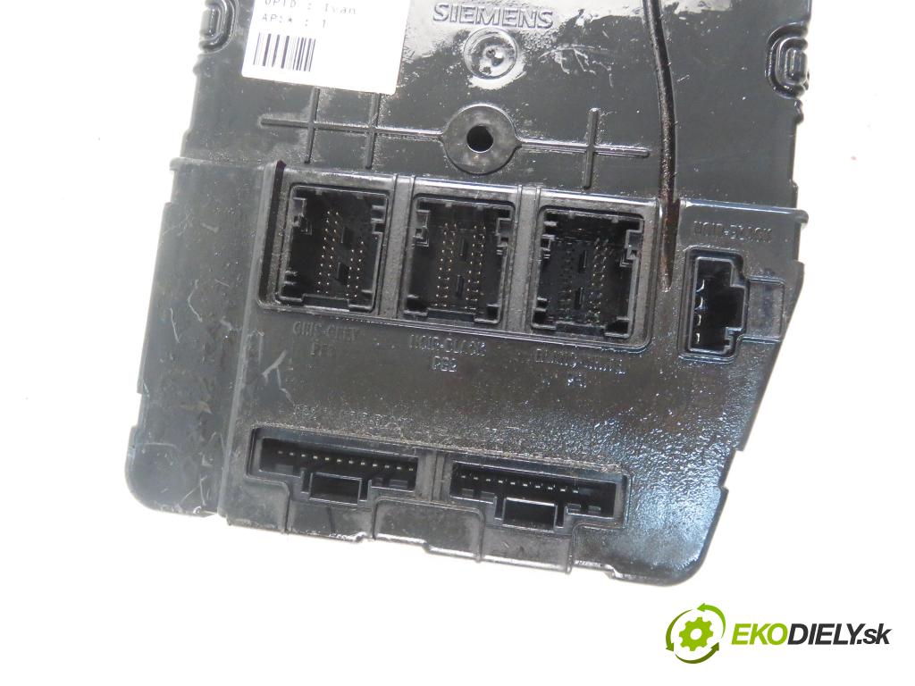 RENAULT MEGANE II Kombi (KM0/1_) KOMBI 2004 0,00 1.5 dCi - K9K 728 1461,00 MODUL BSI 8200309691 ; S118400320D