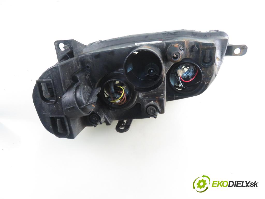 FIAT PUNTO (188_) HB 2003 44,00 1.2 60 - 188 A4.000 1242,00 světlo PP
