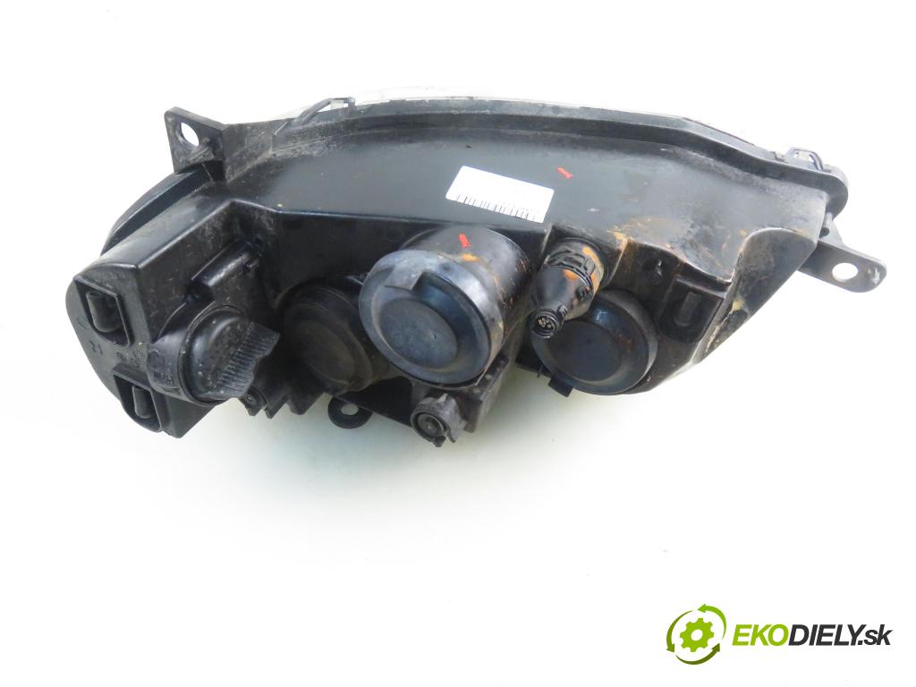 FIAT PUNTO (188_) HB 2003 44,00 1.2 60 - 188 A4.000 1242,00 světlo PP