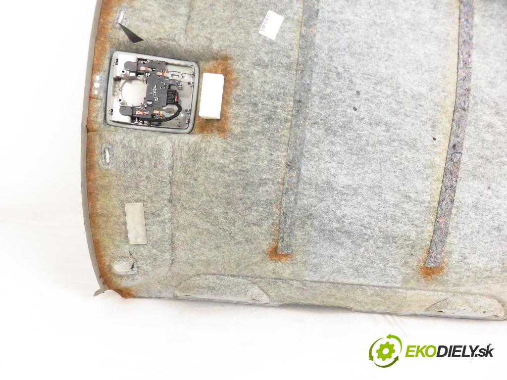 AUDI A3 (8L1) HB 2001 75,00 1.6 - AVU 1595,00 Stropný tapacír 8L4867505D (Stropné tapacíre)