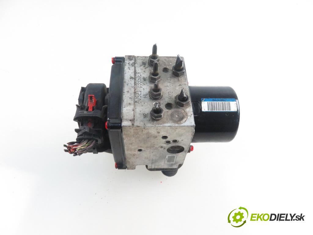 VW PASSAT B6 (3C2) SEDAN 2005 103,00 2.0 TDI 16V - BKP 1968,00 Pumpa ABS 15747702 ; 15747502B ; 3C0614095M (Pumpy ABS)